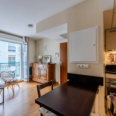 Apartmán : Superbe T2 A 100m De La Avec Parking, Wifi - Fr-1-433-138 *