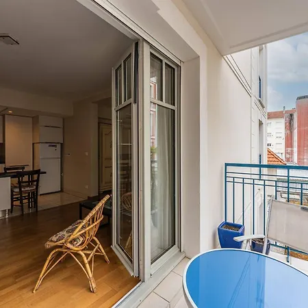 Apartment : Superbe T2 A 100m De La Avec Parking, Wifi - Fr-1-433-138 Arcachon